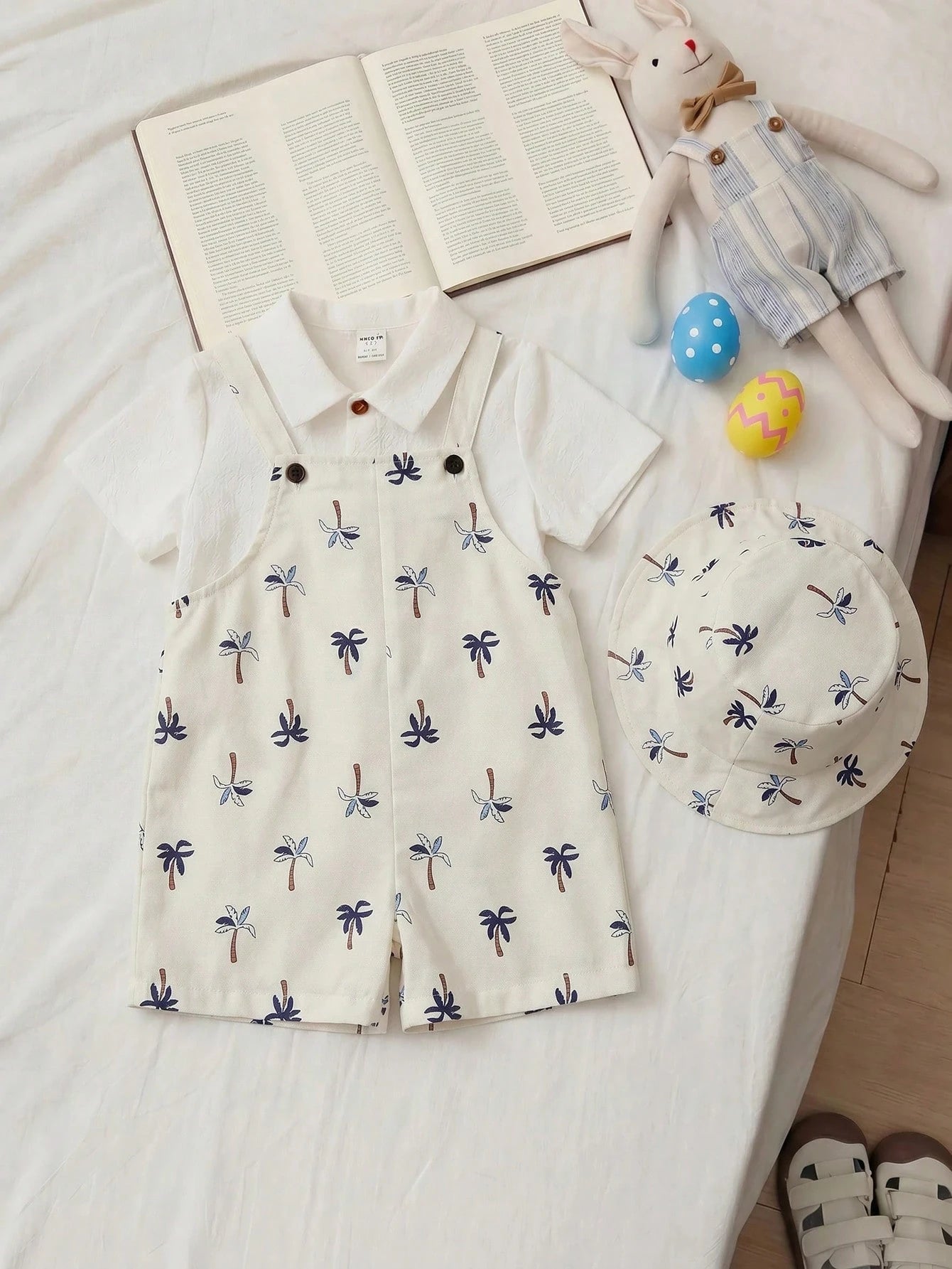 2pcs Boys Palm Print Dungaree Shorts & Bucket Hat Set - Ivory | 21 ...