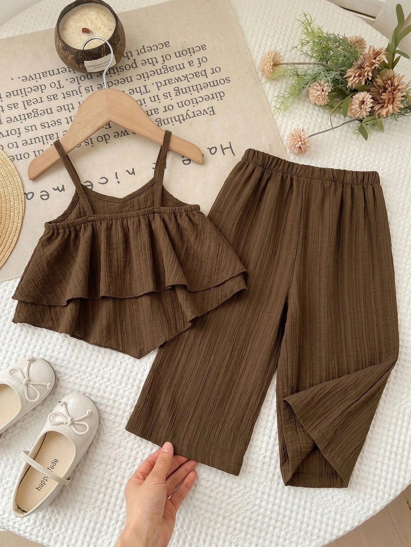 2pcs Girls Crochet Flower Cami Top & Wide-Leg Pants Set - Wenge | 2...