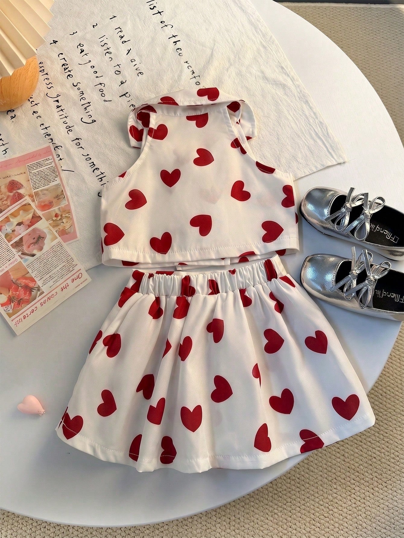 2pcs Girls Heart Print Lapel Top & Pleated Skirt Set - Ivory | 21 C...