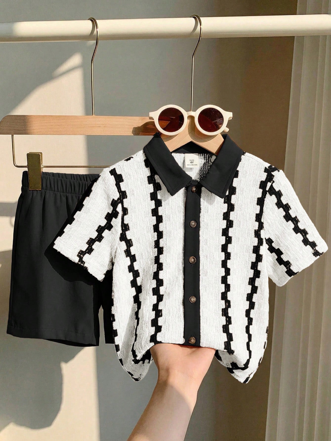 2pcs Little Boys Textured Stripe Button Shirt & Shorts Set - Ivory