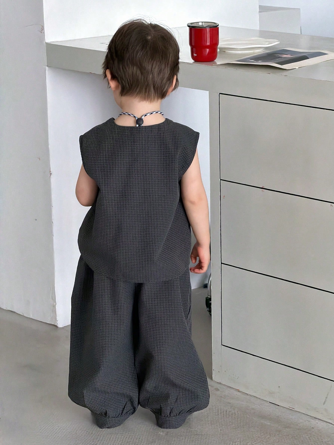 2pcs Boys Micro-Check Sleeveless Top & Wide-Leg Pants Set - Graphit...