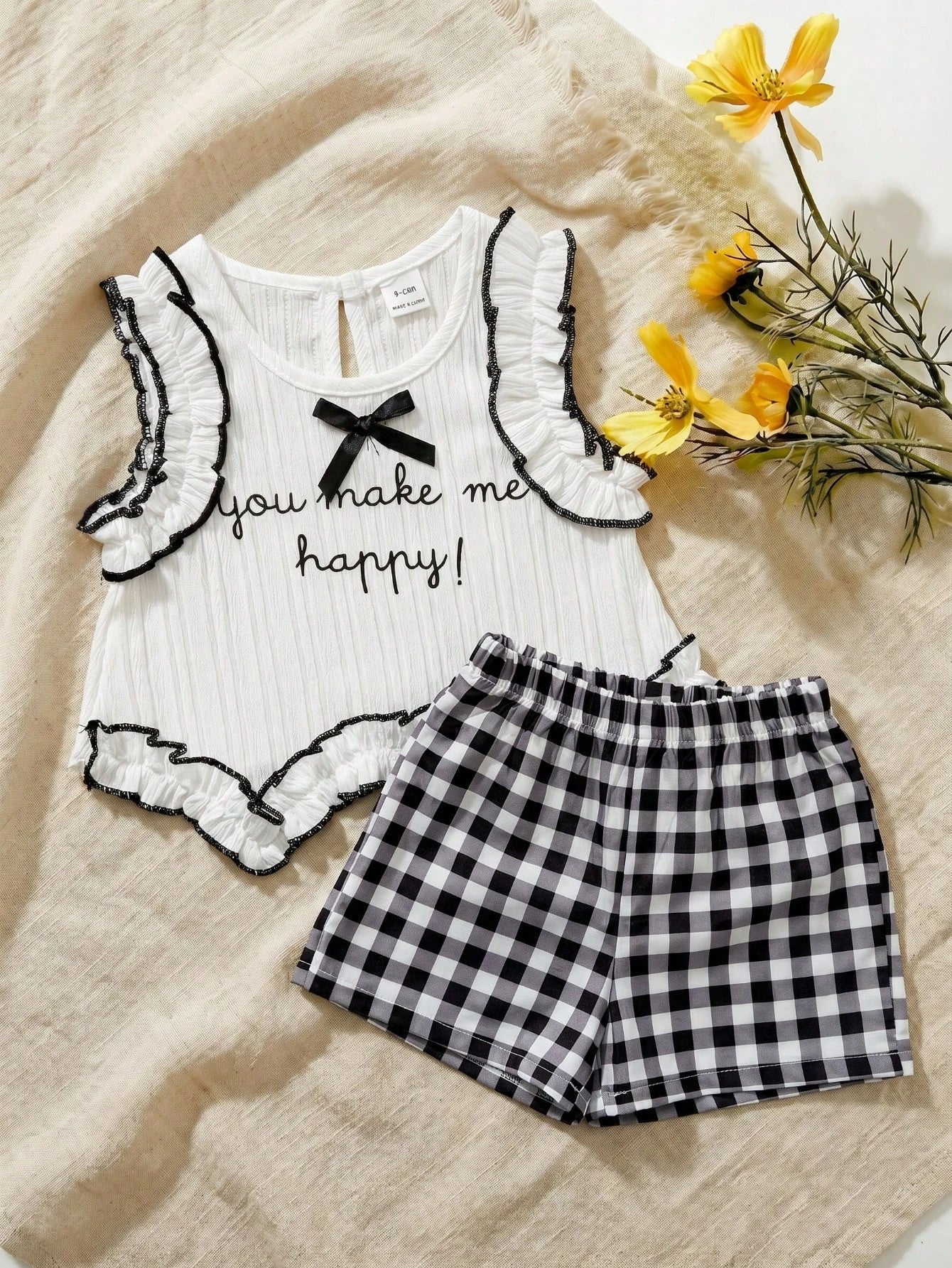 2pcs Girls Ruffle Bow Vest Top & Gingham Shorts Set - Ivory | 21 Ce...