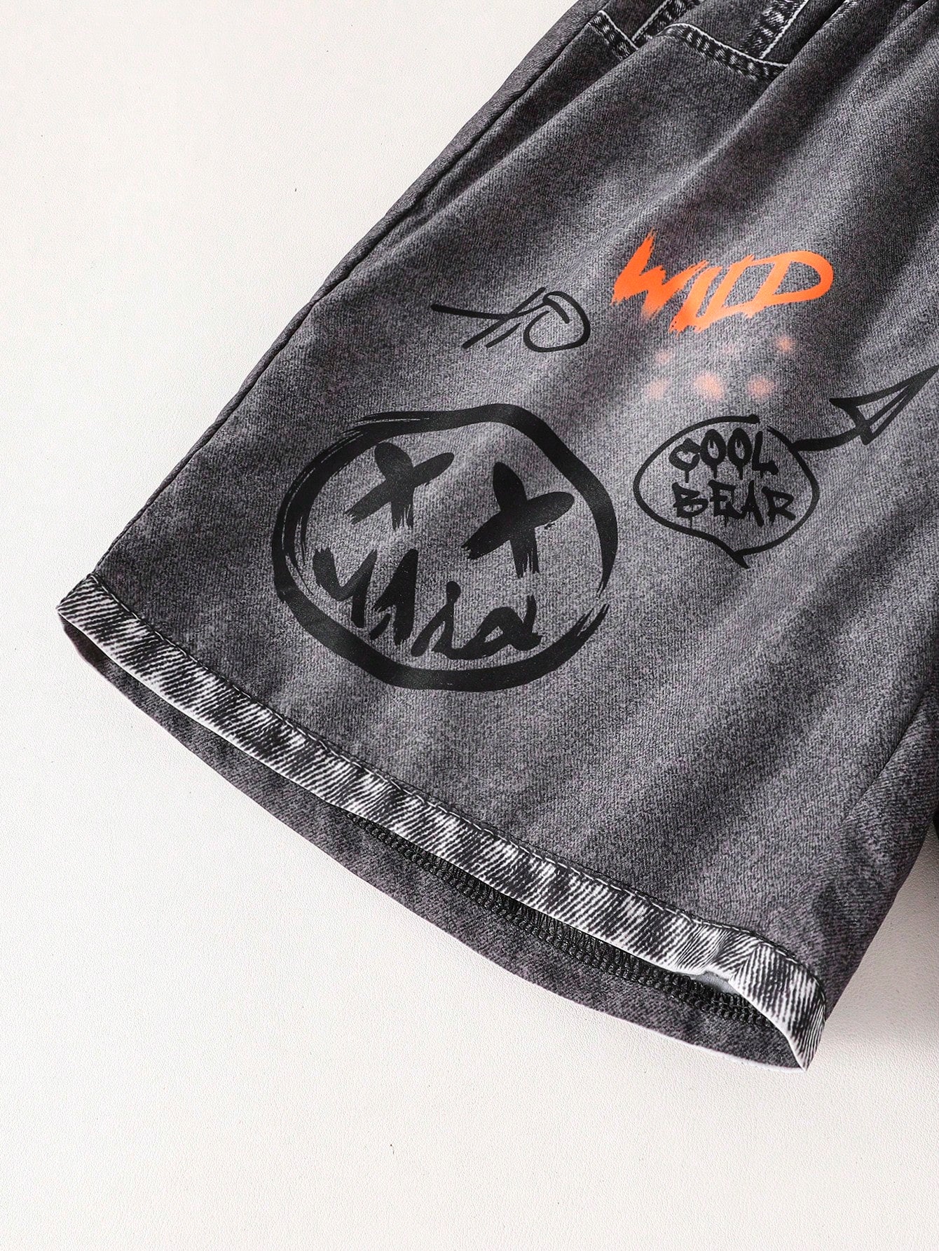 2pcs Big Boys Graffiti Bear Graphic Tee & Denim Shorts Set - Ivory ...