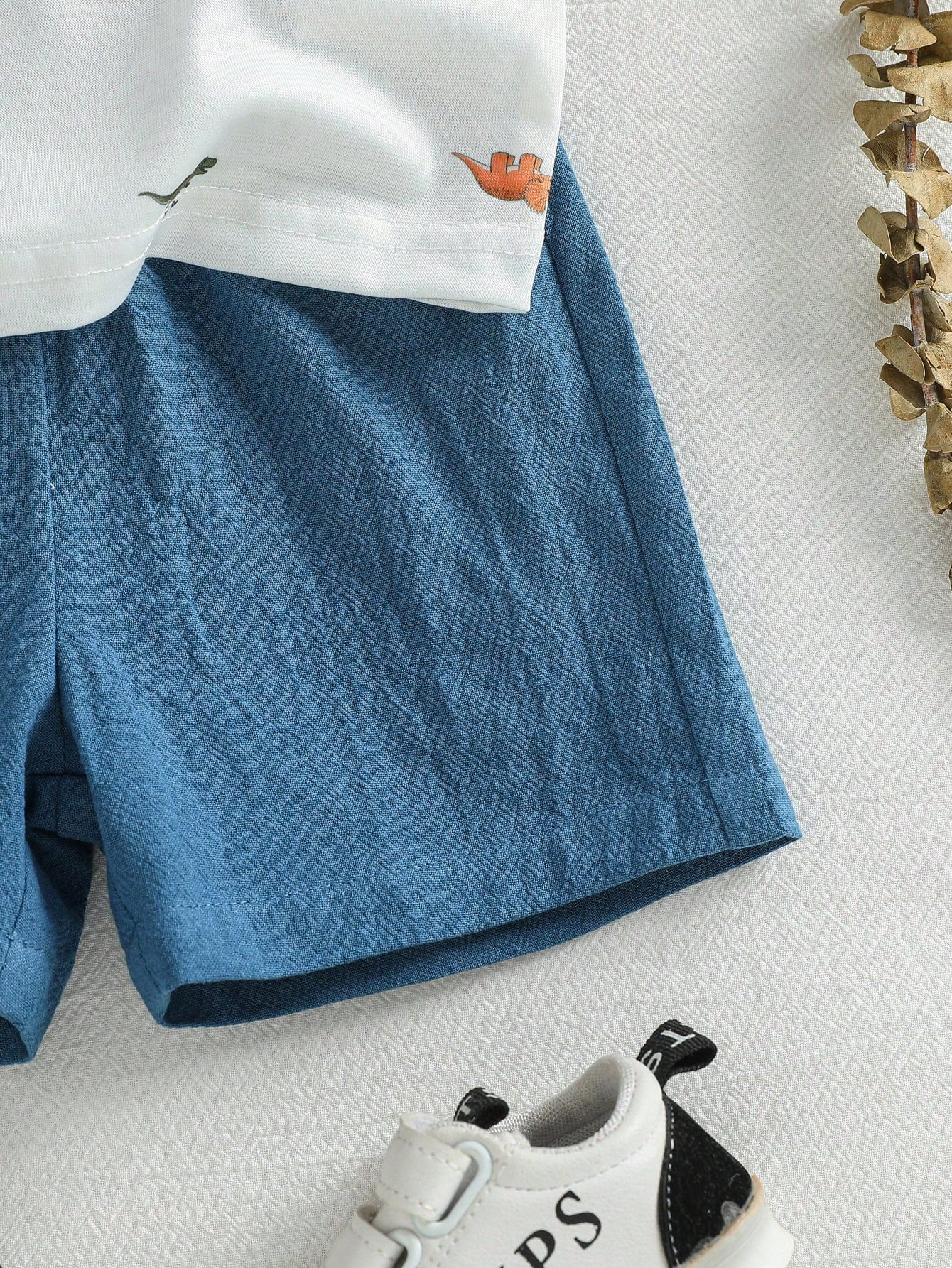 2pcs Baby Boys Dinosaur Print Polo Shirt & Shorts Set - Ivory | 21 ...
