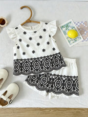 2pcs Girls Floral Embroidered Flutter Sleeve Top & Shorts Set - Ivo...