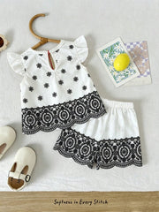 2pcs Girls Floral Embroidered Flutter Sleeve Top & Shorts Set - Ivo...