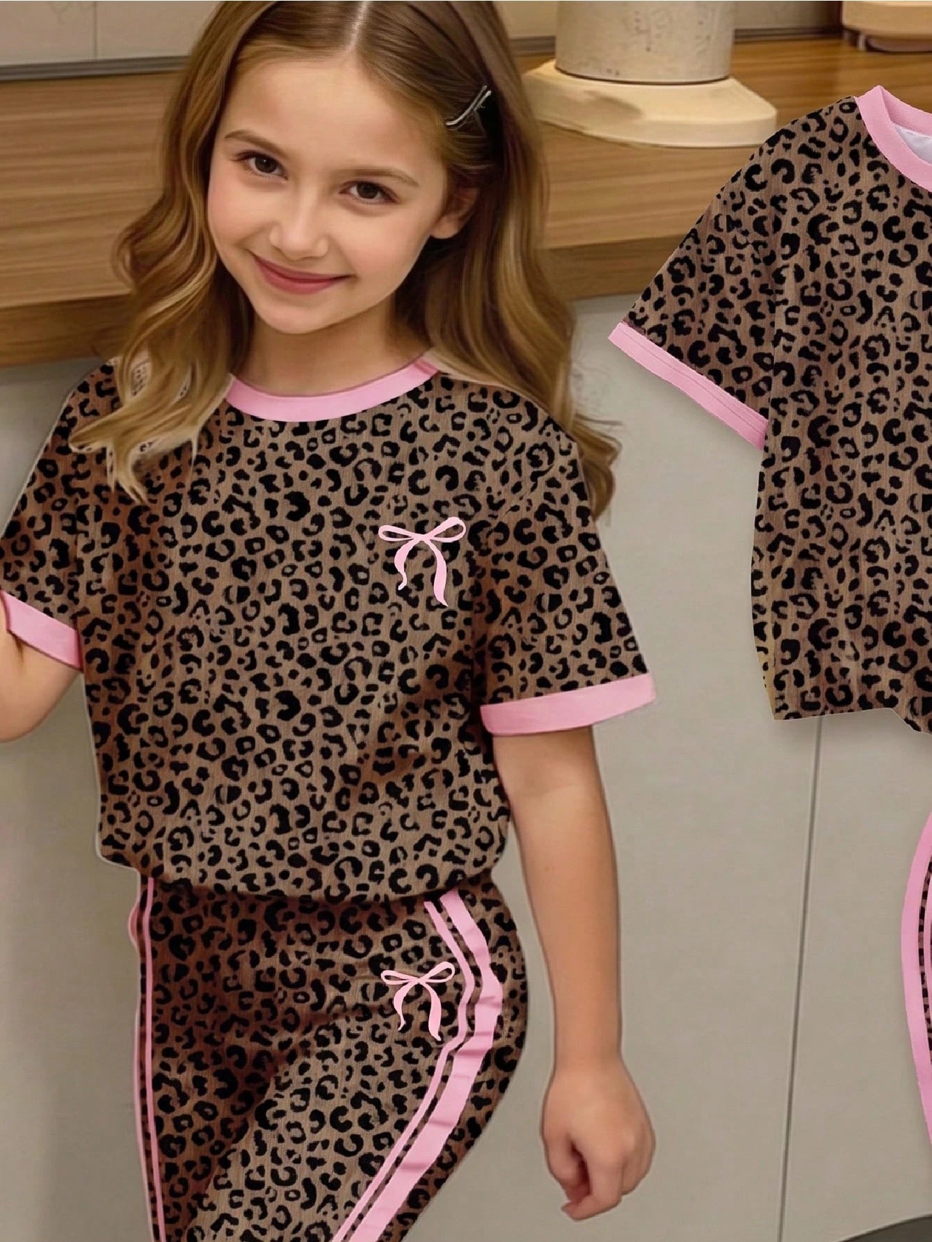 2pcs Little Girls Leopard Print Bow Tee & Flare Pants Set - Latte |...