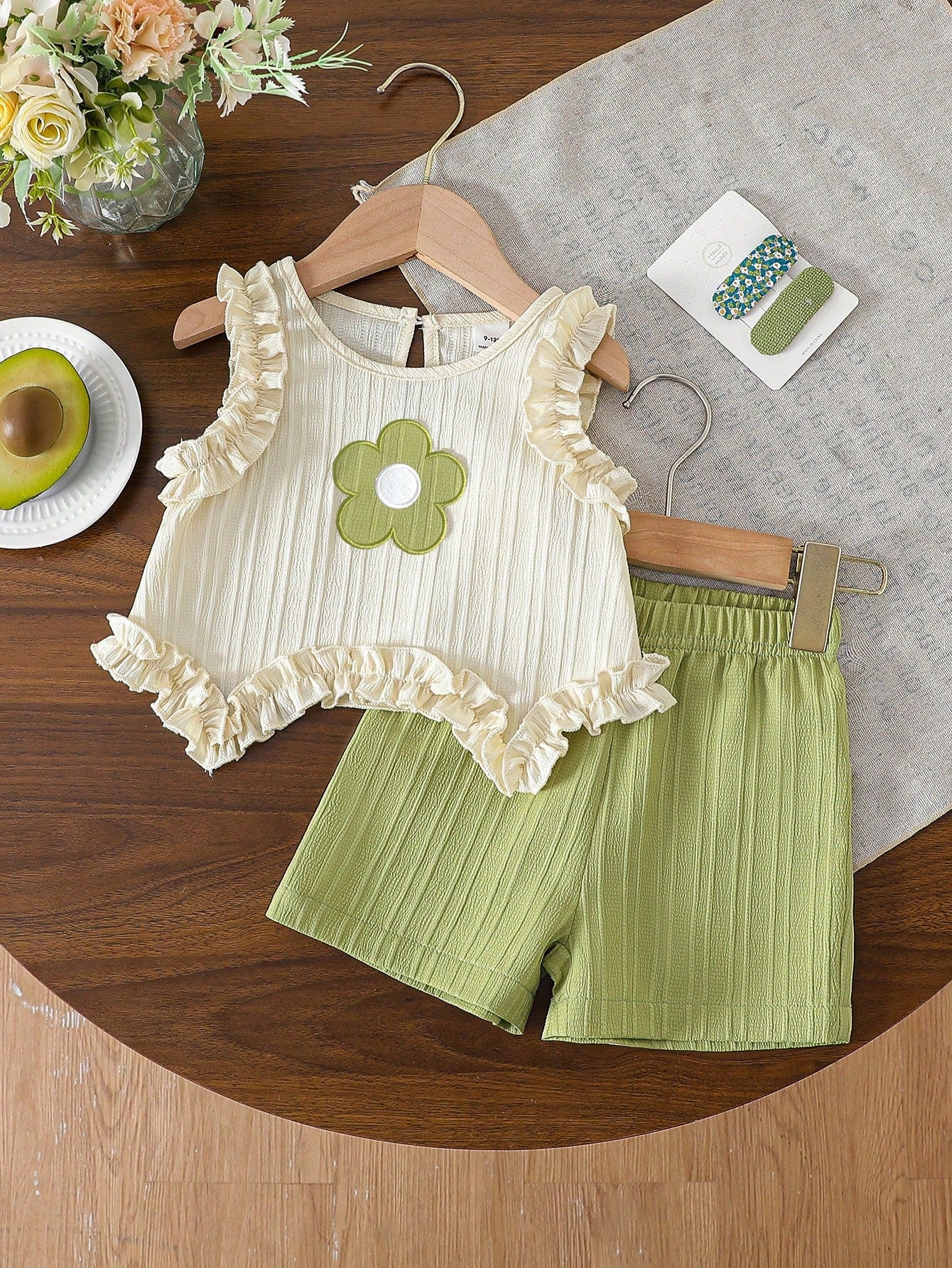 2pcs Girls Flower Appliqué Ruffle Tank Top & Shorts Set - Ivory | 2...