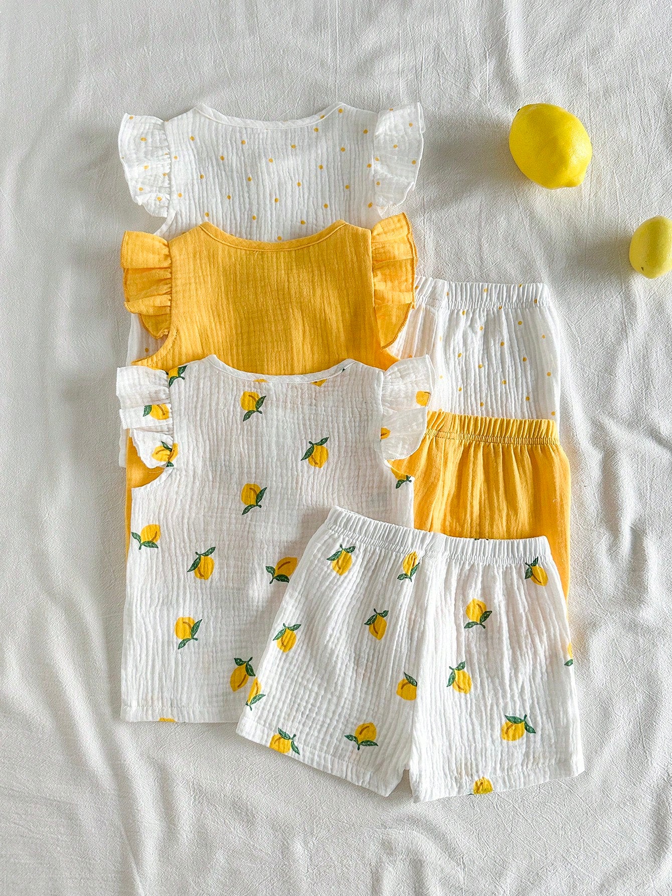 6pcs Girls Lemon Print Flutter Sleeve Top & Shorts Set - Ivory | 21...