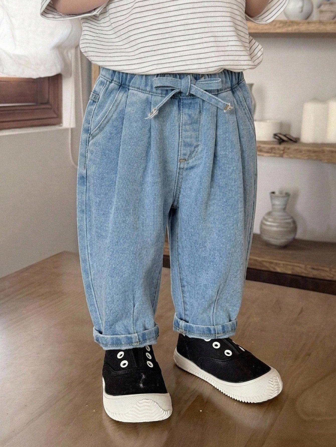 Boys Pleated Barrel-Leg Drawstring Denim Jeans - Chambray | 21 Cent...