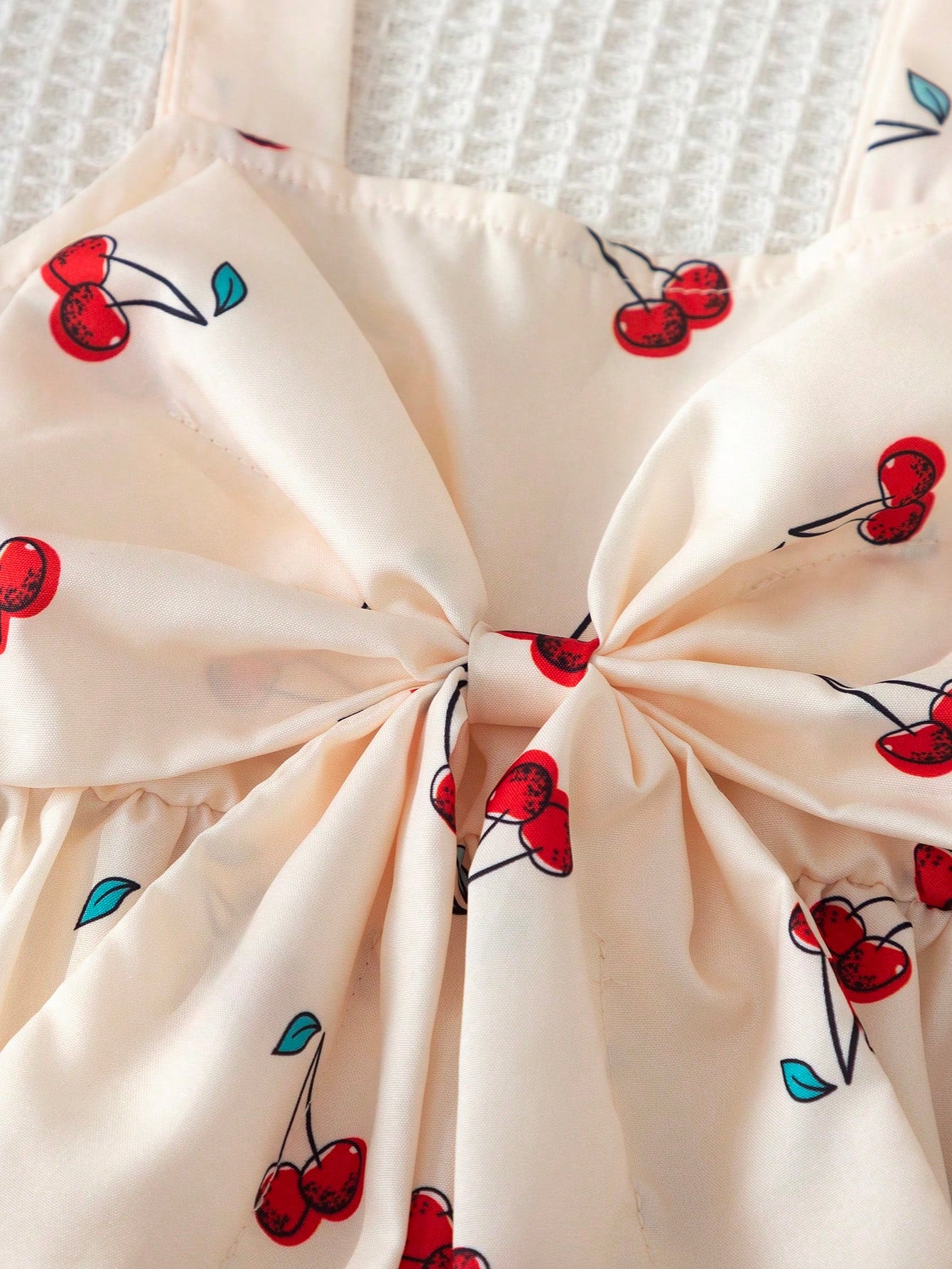 2pcs Little Girls Cherry Print Bow Peplum Top & Flare Pants Set - I...
