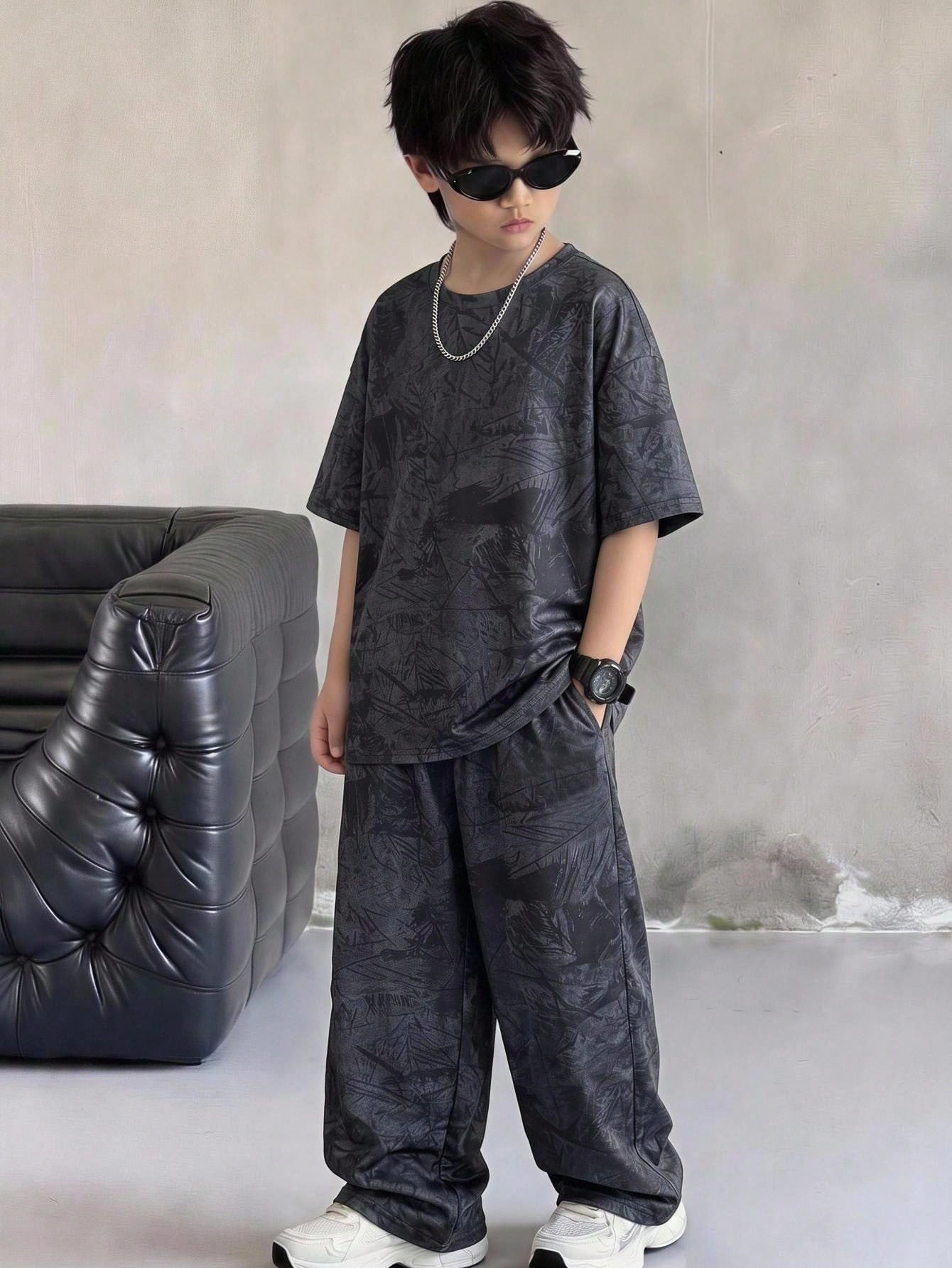 2pcs Big Boys Leaf Print Tee & Wide-Leg Pants Set - Graphite | 21 C...