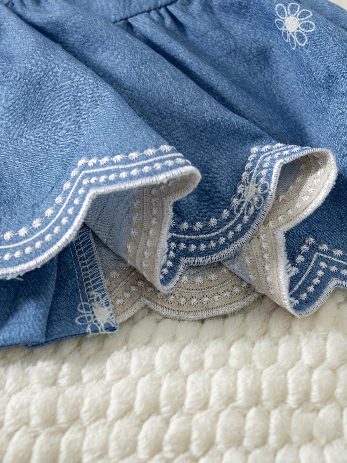 2pcs Baby Girls Daisy Embroidered Cami Top & Bloomer Set - Chambray...