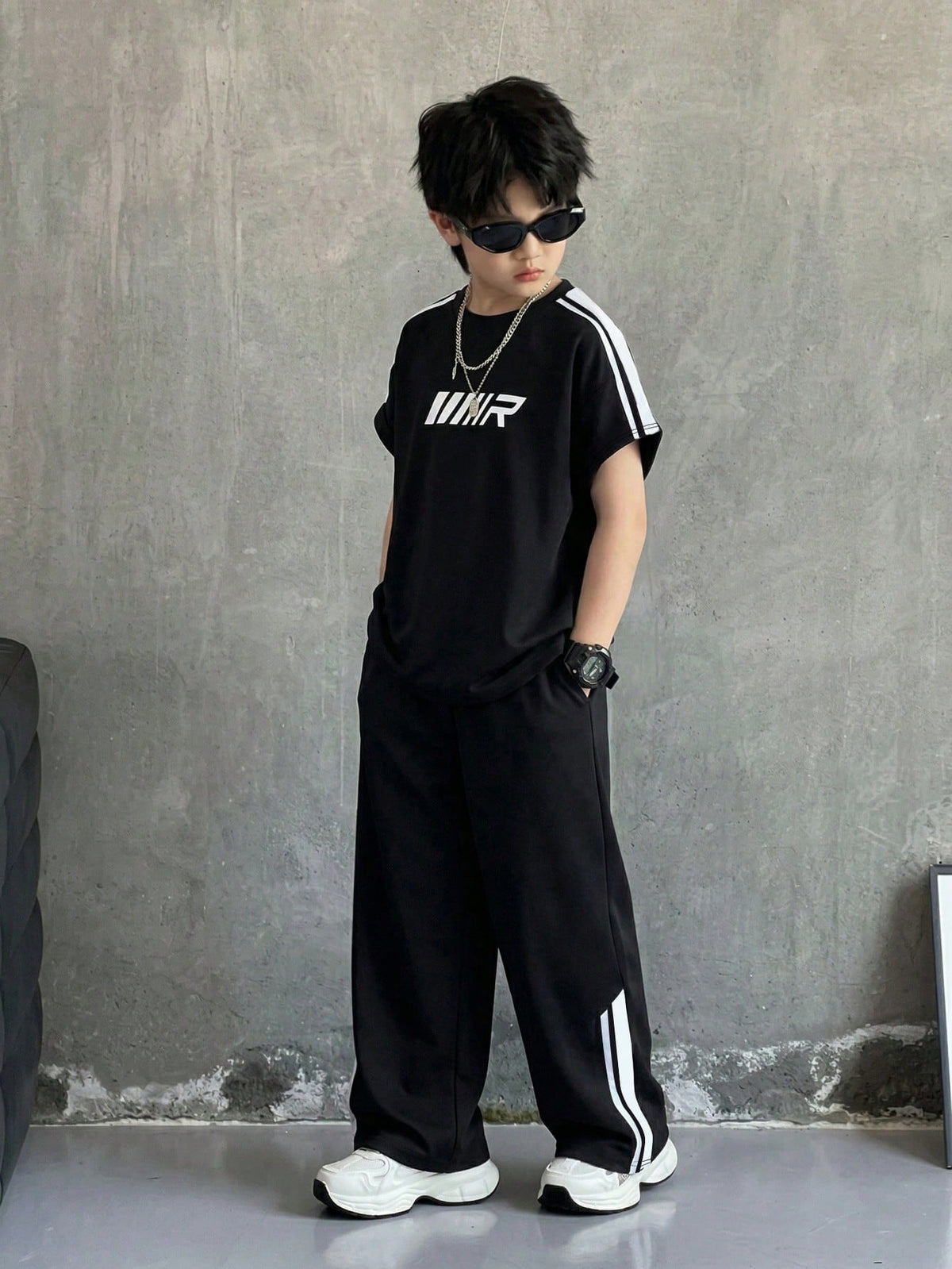 2pcs Big Boys Graphic Tee & Wide-Leg Track Pants Set - Onyx | 21 Ce...