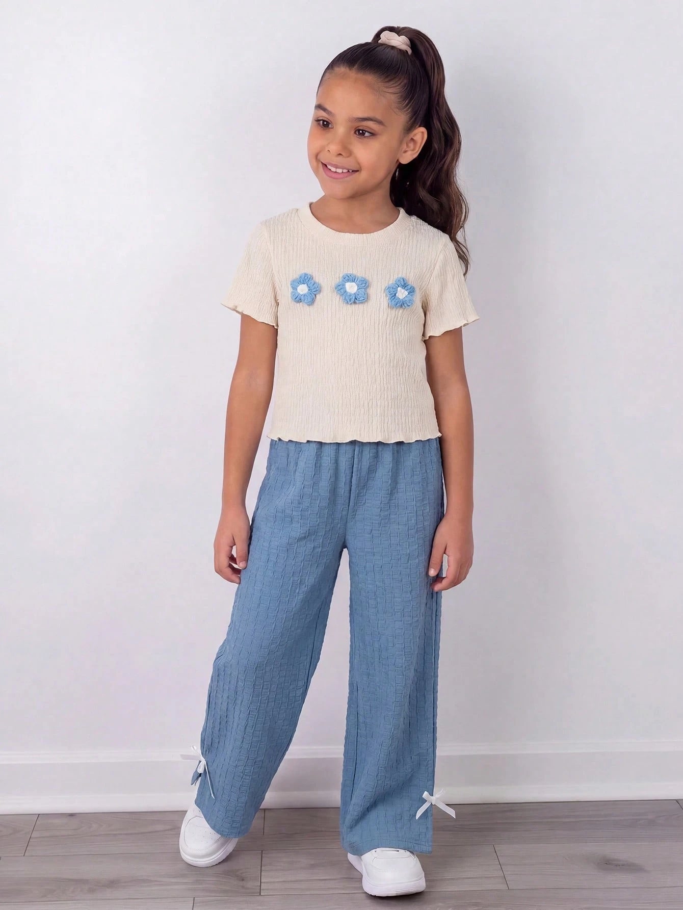 2pcs Little Girls Crochet Flower Tee & Wide-Leg Pants Set - Cerulea...