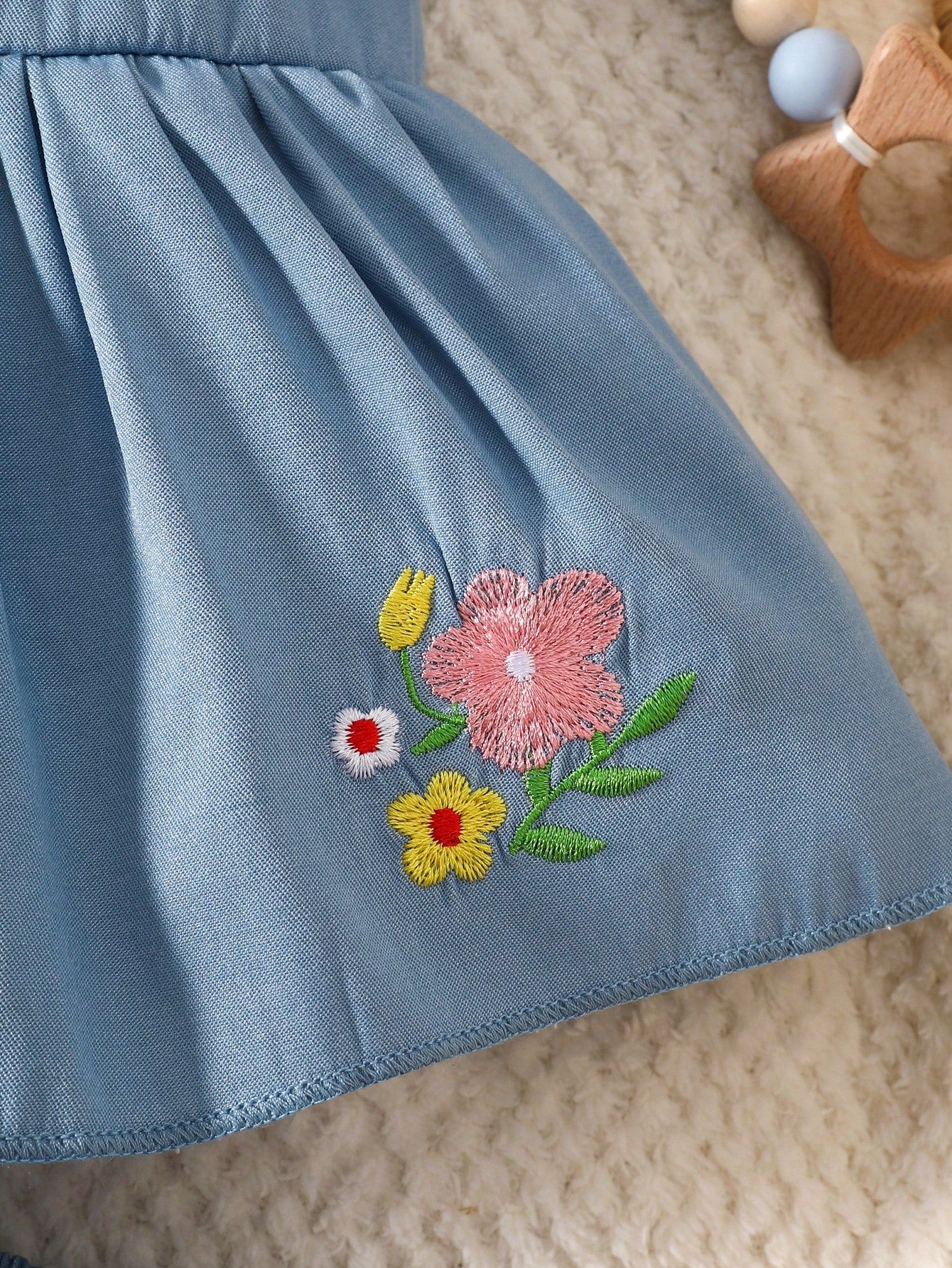 2pcs Baby Girls Floral Embroidered Bow Camisole Top & Bloomer Set -...