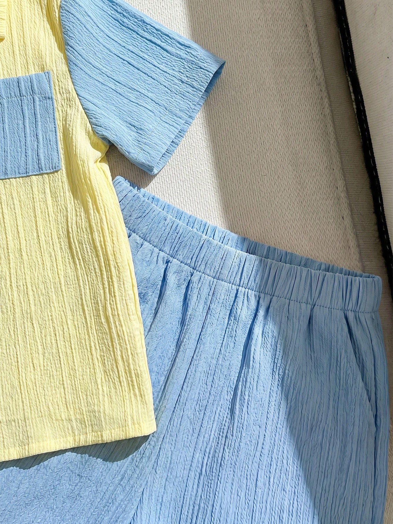 2pcs Boys Colorblock Crinkle Polo Shirt & Shorts Set - Buttercup | ...
