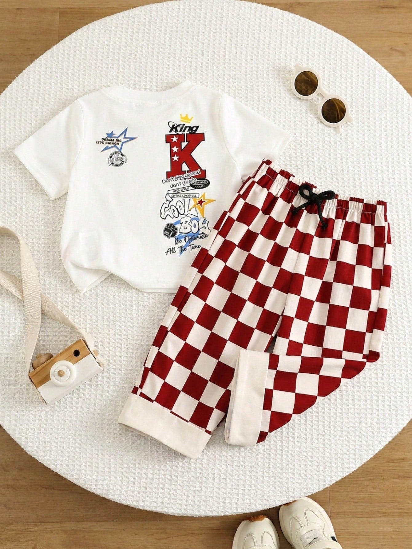 2pcs Boys King Graphic Tee & Checkerboard Pants Set - Scarlet | 21 ...