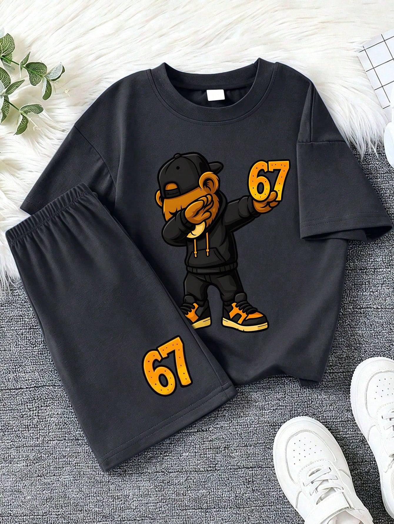 2pcs Boys Dabbing Bear Graphic Tee & Shorts Set - Graphite | 21 Cen...