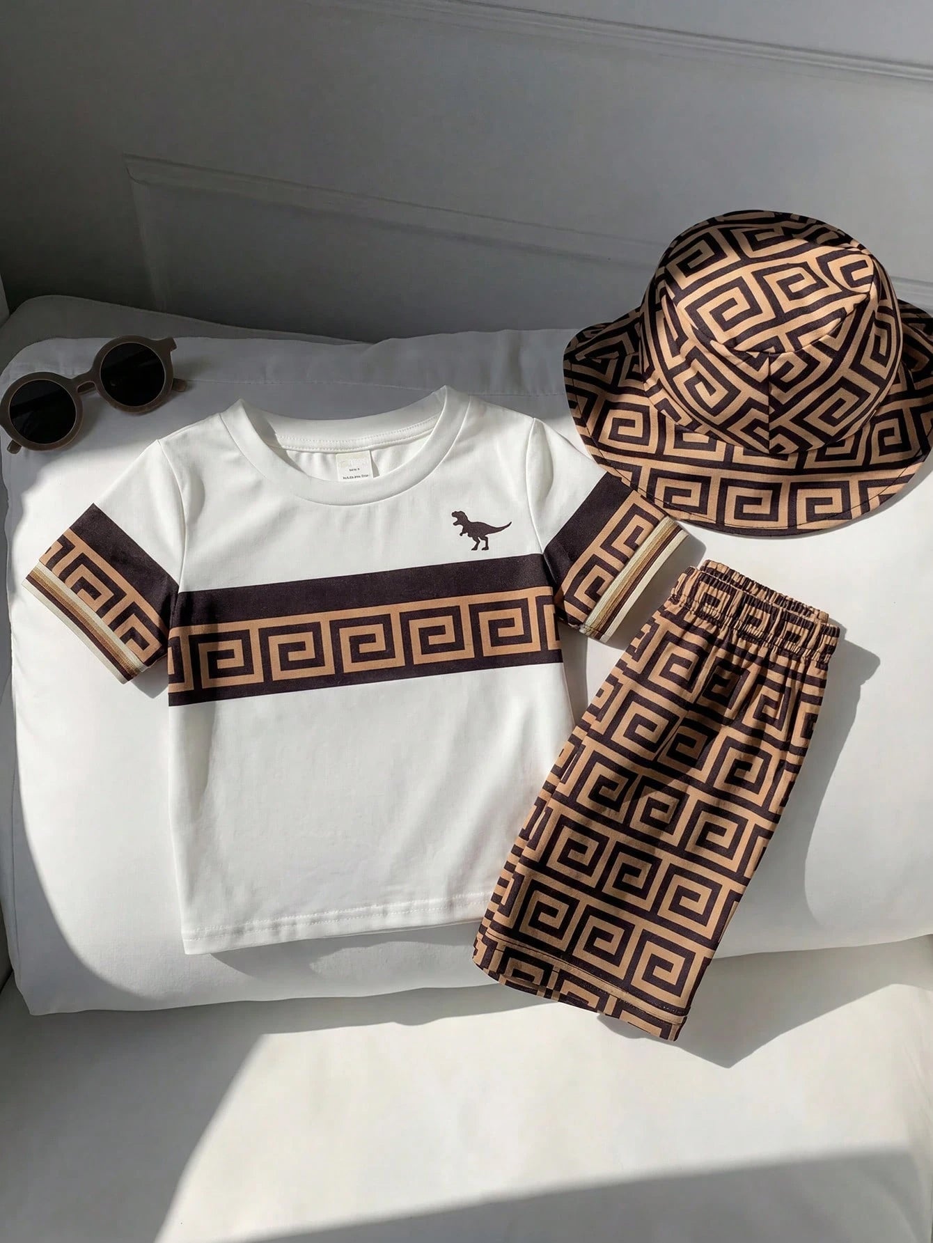 Boys Greek Key Print Tee, Shorts & Bucket Hat Set - Ivory